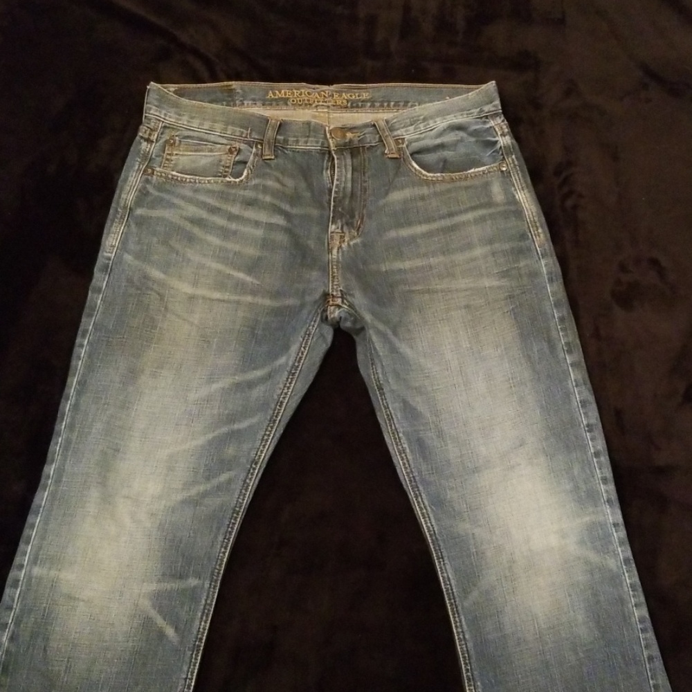 American Eagle Outfitters men jeans